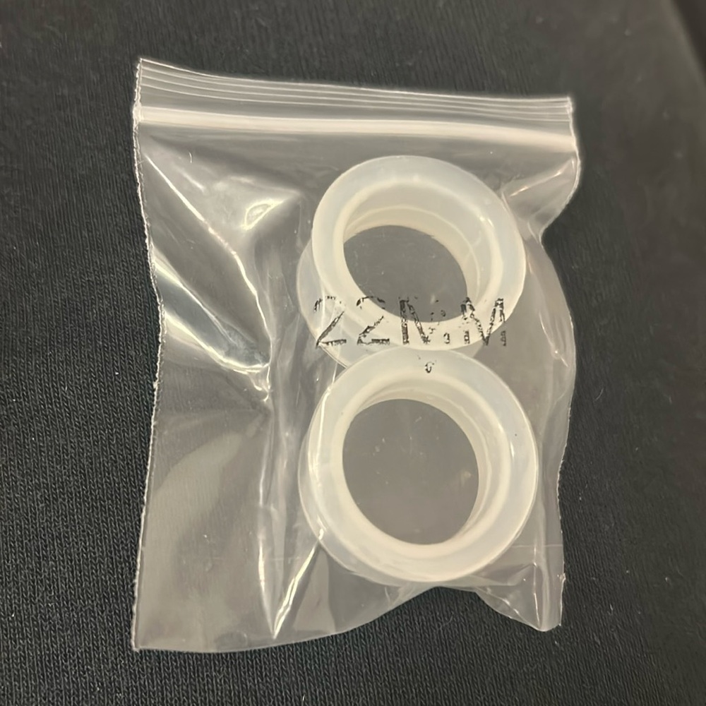 silicone eyelet /tunnel gauges clear